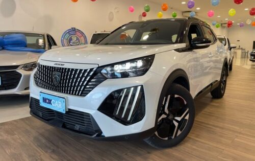 PEUGEOT 2008 GT T200 2025