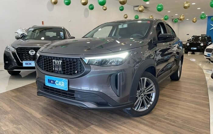 FIAT FASTBACK DRIVE TURBO 200 2024