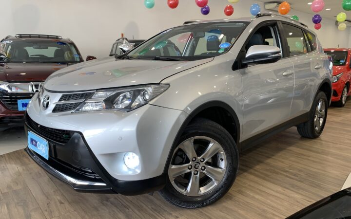 Toyota RAV4 2015 à venda